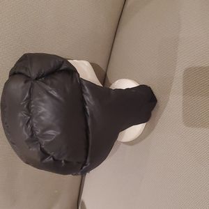 MARIMEKKO (RITVA FALLA) DOWN HAT SIZE MEDIUM.